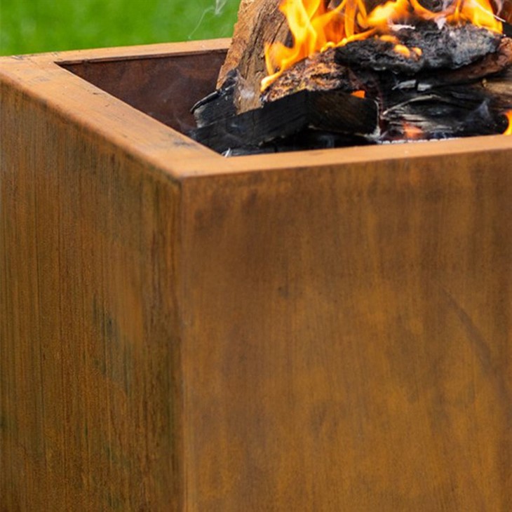 Outdoor Garden Ornaments Corten Steel Horse Sphere Fire Pit