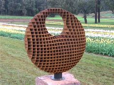 Sayqallangan tashqi bezak mavhum Corten po'lat haykali