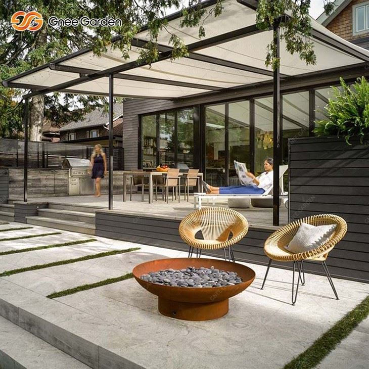 Family Party Weathering Steel Small Fire Pit
